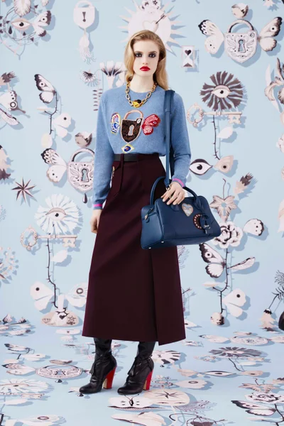 Look 17